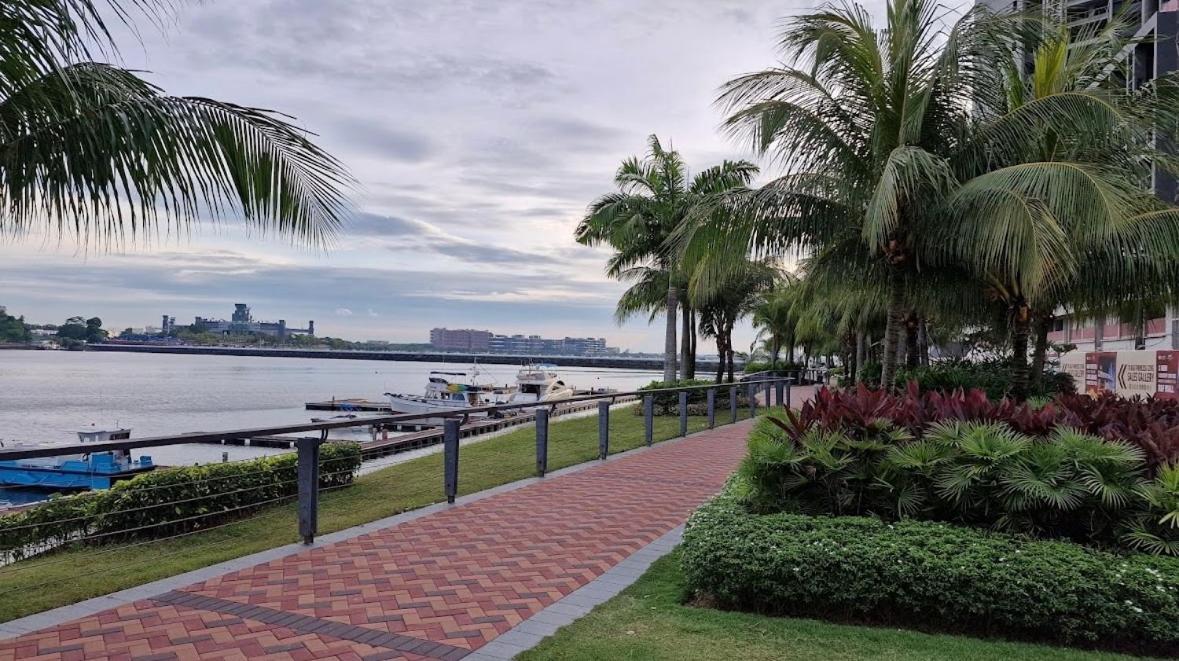 R&f Princess Cove 6-1 Ds Apartment Johor Bahru